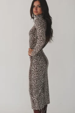 High Class Long Sleeve Leopard Midi Dress