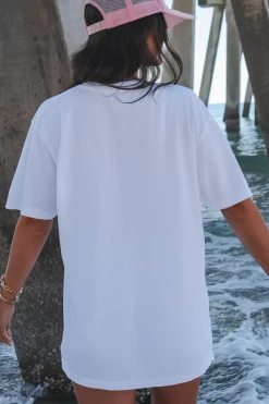 Salty Minimalist Graphic Comfort Color Unisex Tee